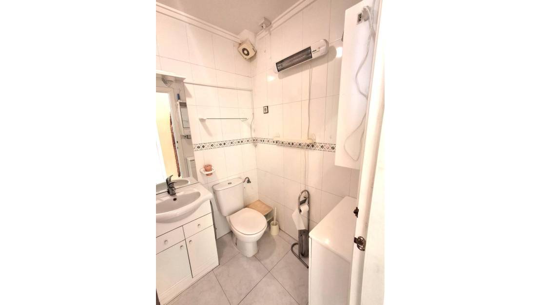 Venta - Bungalow - Torrevieja - Doña ines