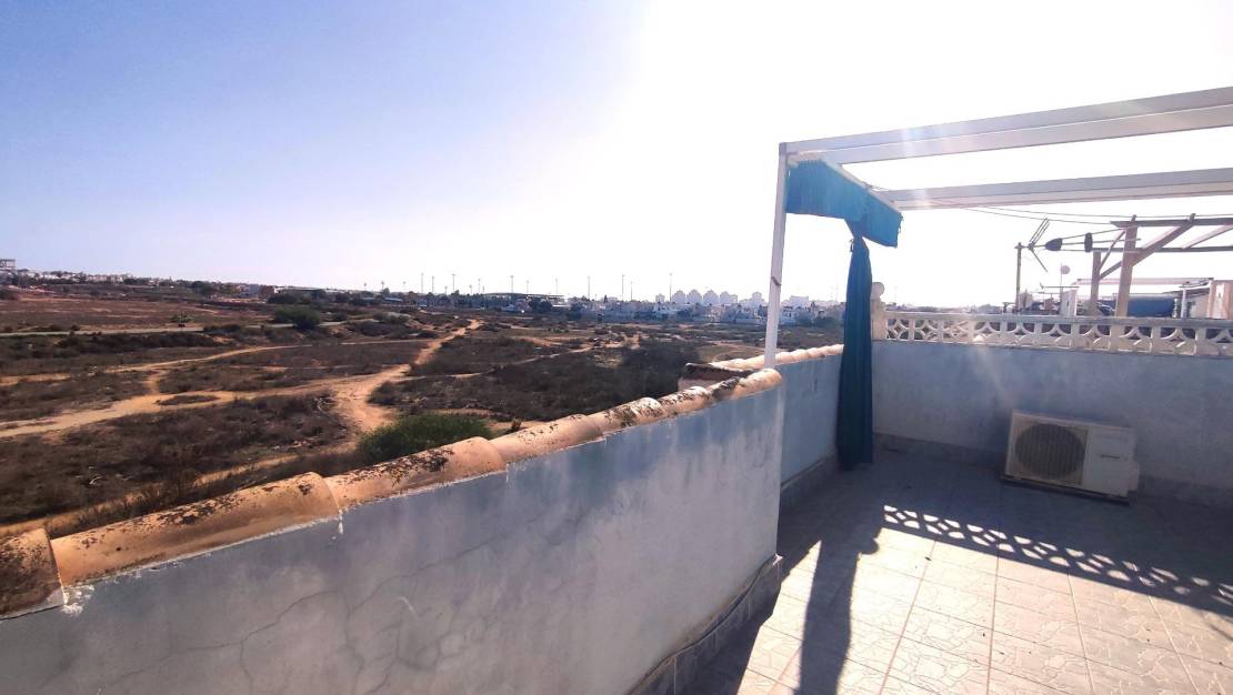 Venta - Bungalow - Torrevieja - Doña ines