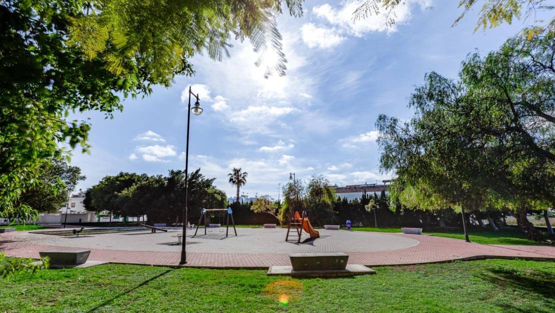Venta - Bungalow - Torrevieja - Doña ines
