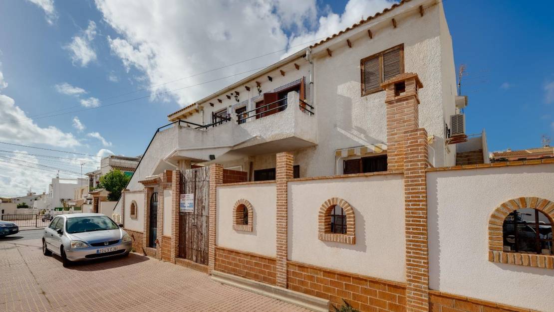 Venta - Bungalow - Torrevieja - Los Frutales