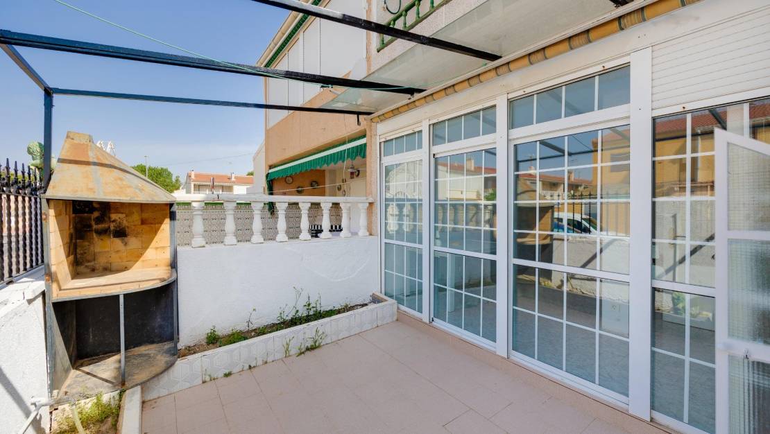 Venta - Bungalow - Torrevieja - Playa de los Naufragos
