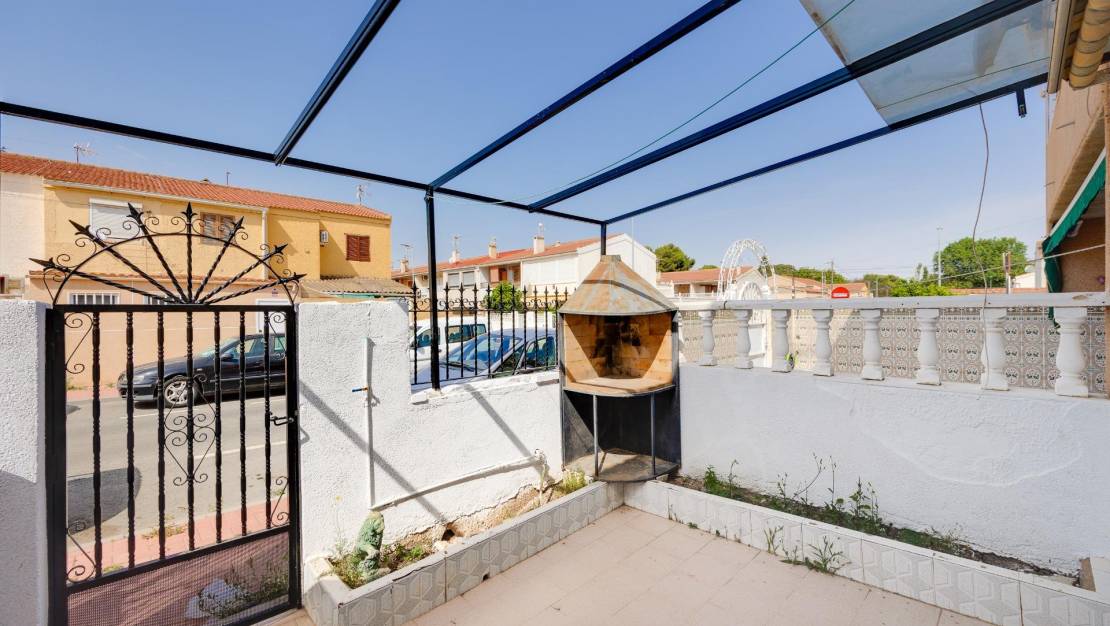 Venta - Bungalow - Torrevieja - Playa de los Naufragos