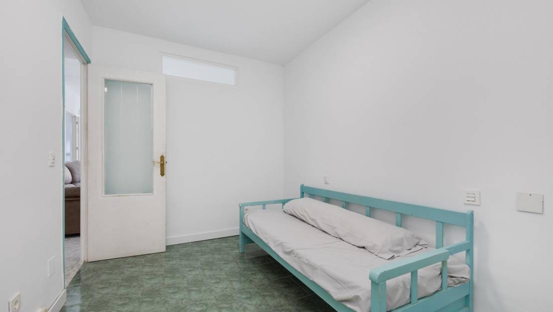 Venta - Bungalow - Torrevieja - Playa de los Naufragos