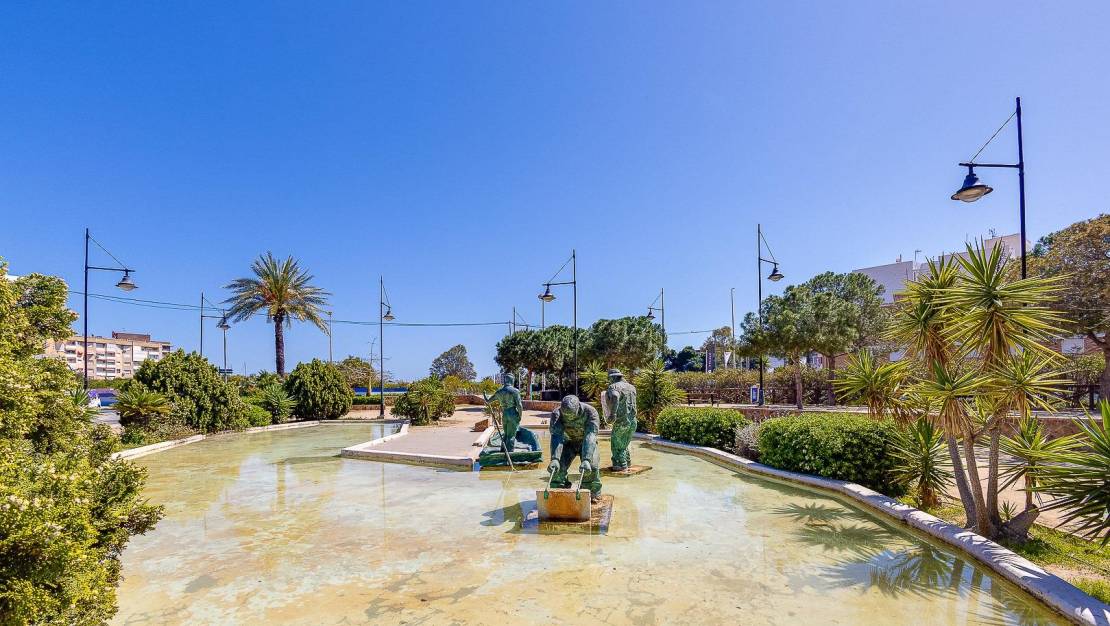 Venta - Bungalow - Torrevieja - Playa de los Naufragos