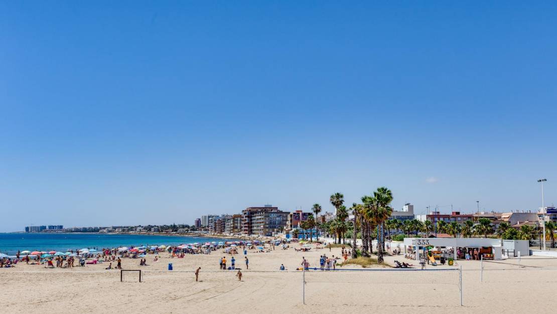 Venta - Bungalow - Torrevieja - Playa de los Naufragos