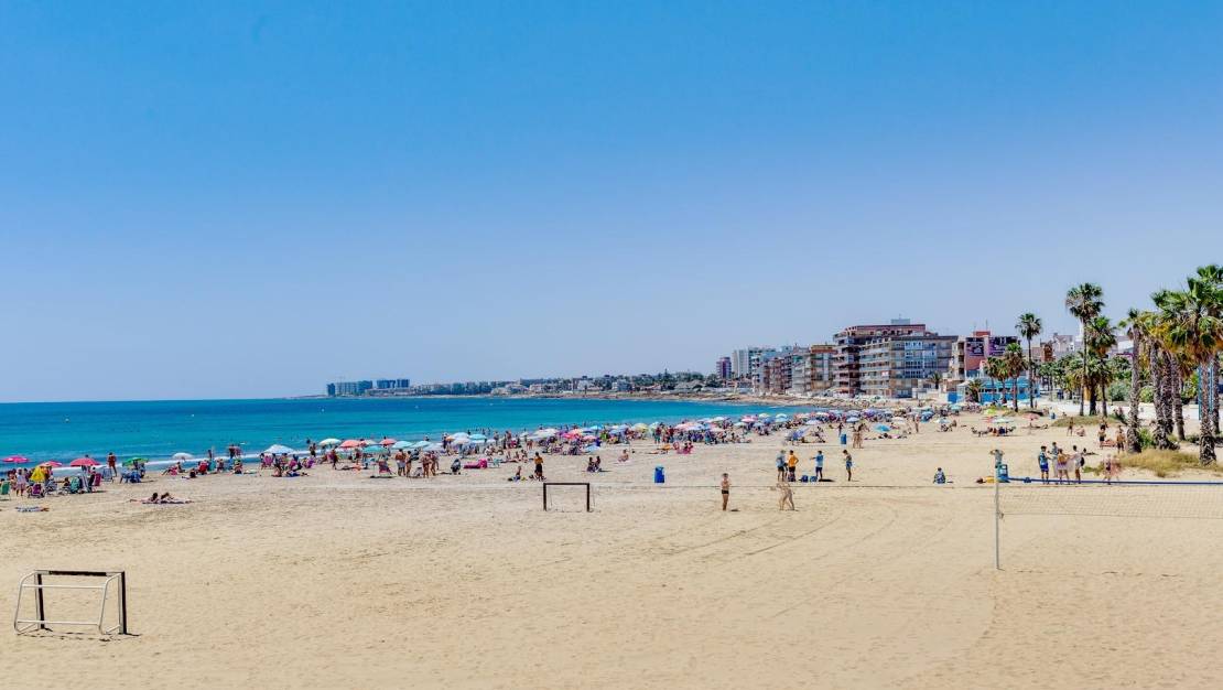 Venta - Bungalow - Torrevieja - Playa de los Naufragos