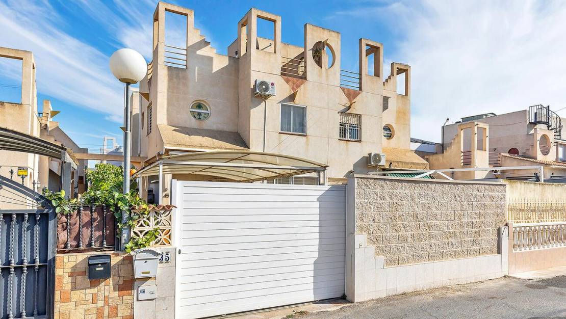 Venta - Bungalow - Torrevieja - Torretas
