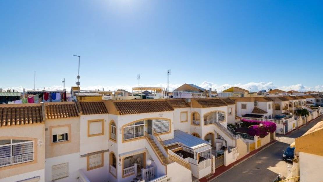 Venta - Bungalow - Torrevieja - Torretas