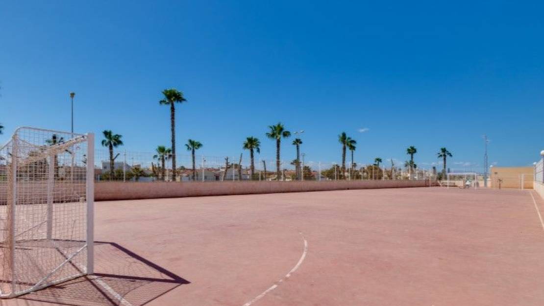 Venta - Bungalow - Torrevieja - Torretas