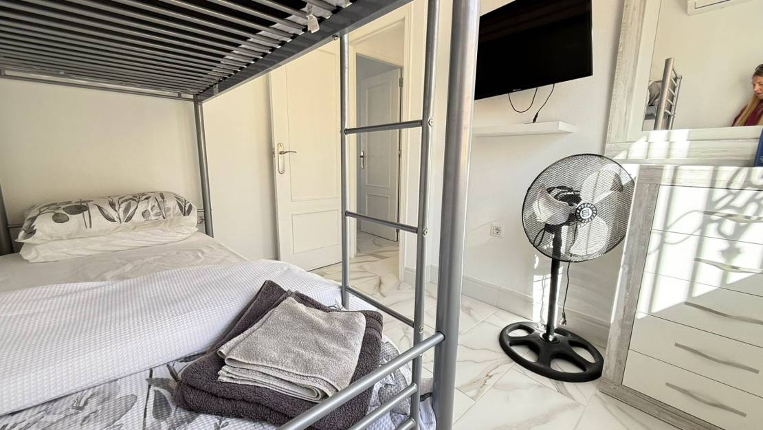 Venta - Casa Tipo Dúplex - San Miguel de Salinas - BLUE LAGOON