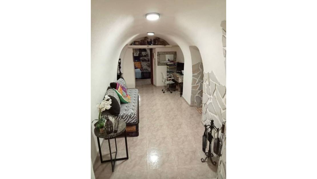 Venta - Cave house - Alicante City - Alcoraya