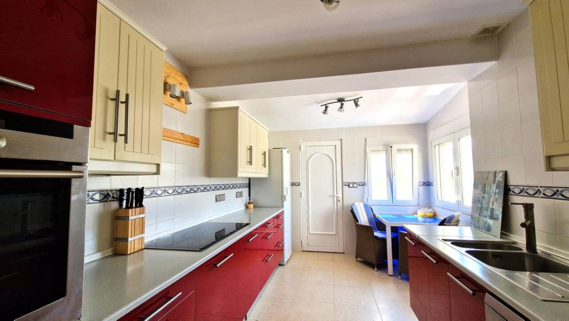 Venta - Chalet - Adsubia - Adsubia Centro