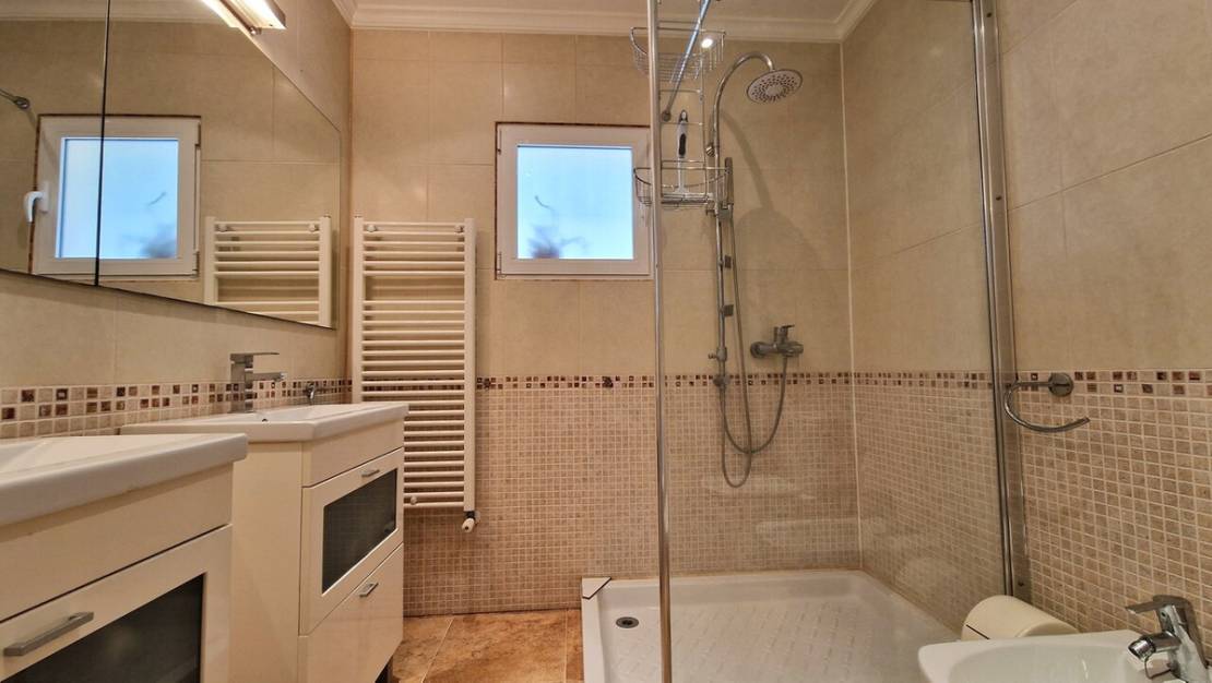 Venta - Chalet - Adsubia - Adsubia Centro