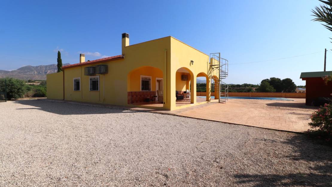 Venta - Chalet - Albatera - Albatera Centro