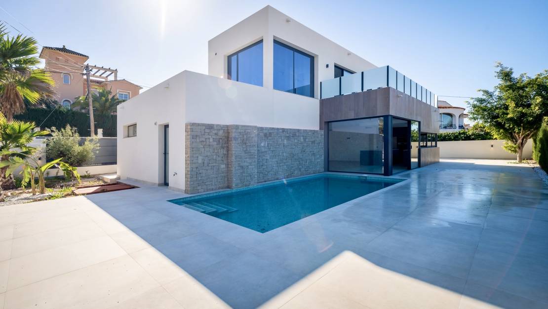 Venta - Chalet - Albir