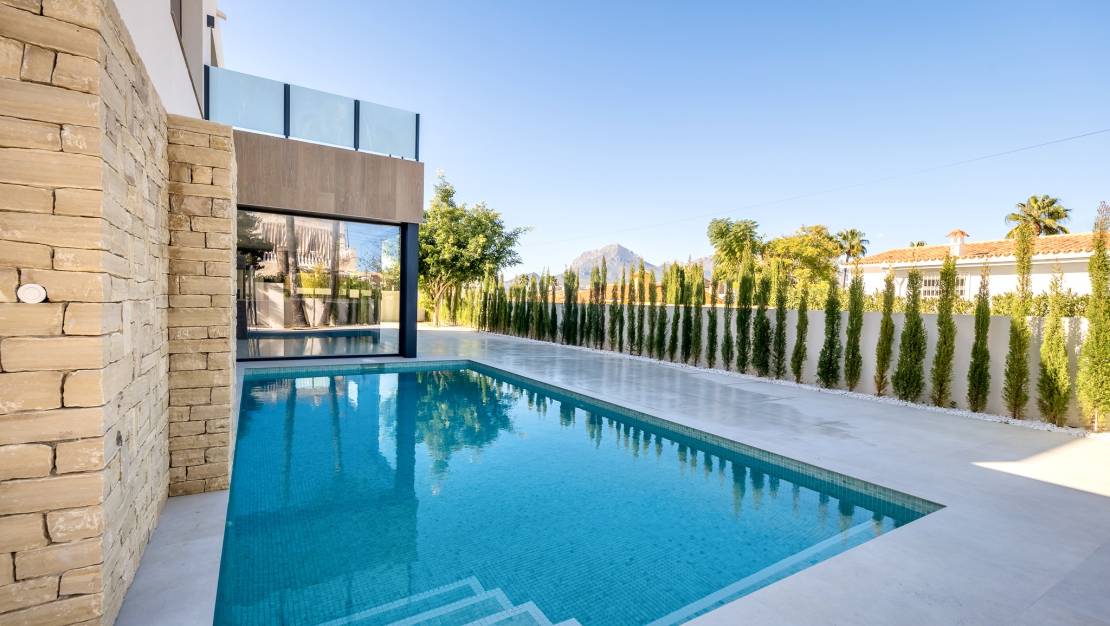 Venta - Chalet - Albir