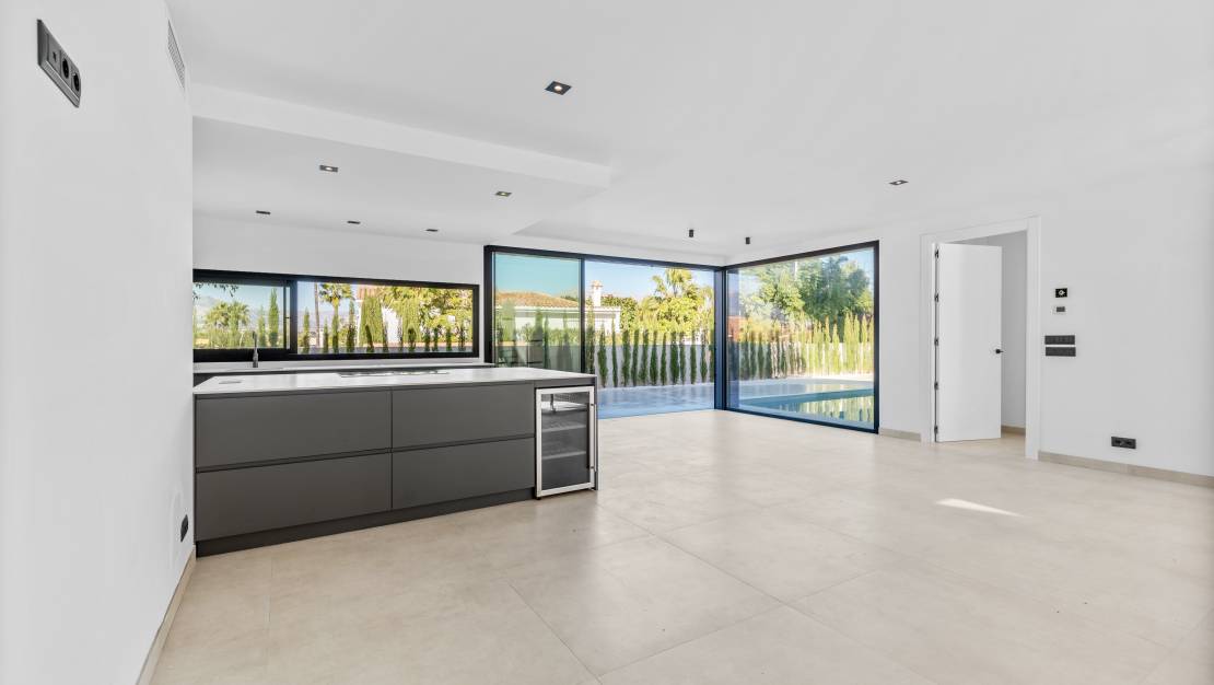 Venta - Chalet - Albir