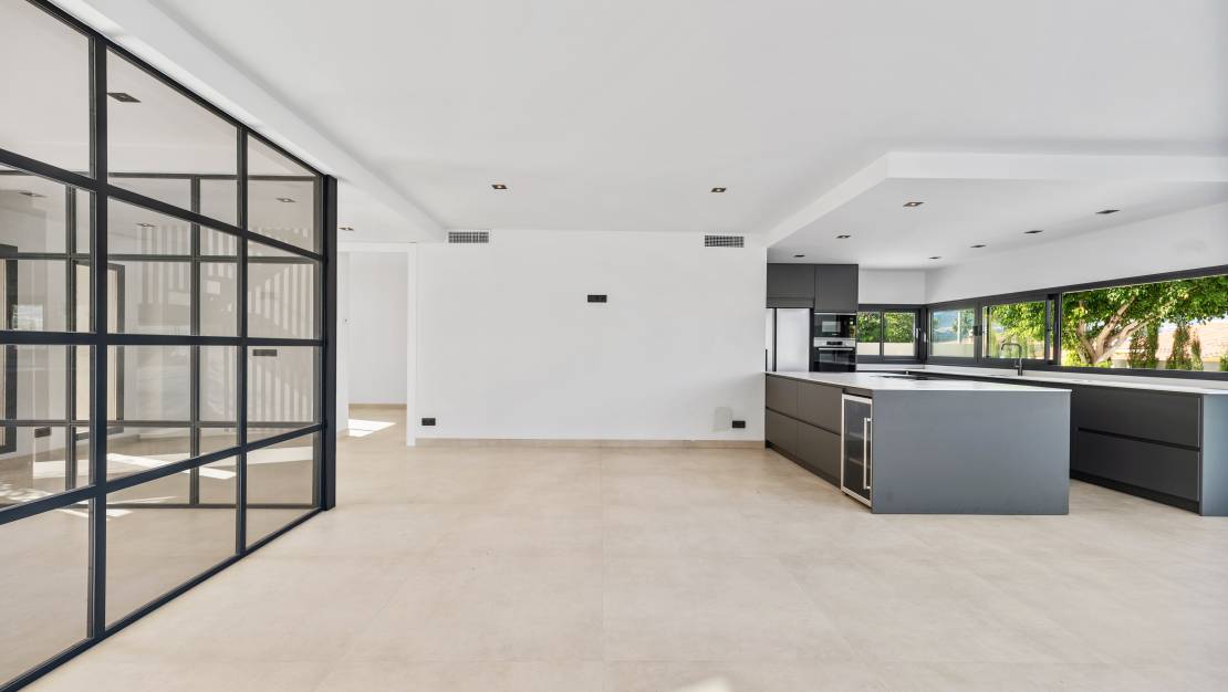 Venta - Chalet - Albir