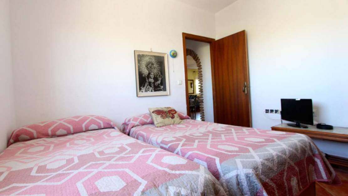 Venta - Chalet - Albudeite