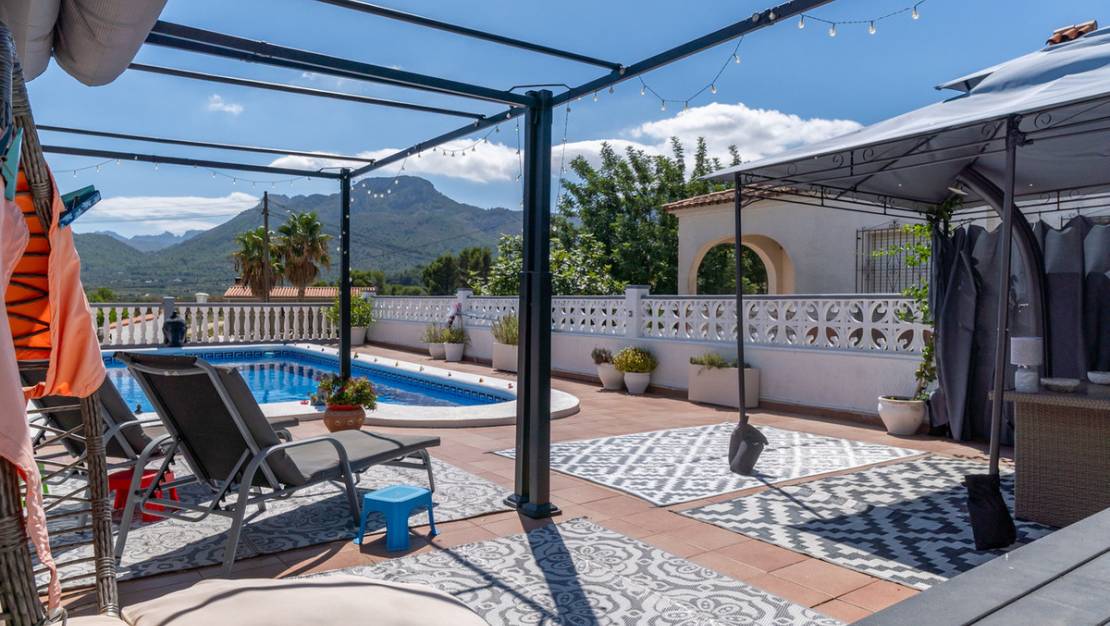 Venta - Chalet - Alcalalí - Alcalalí Centro