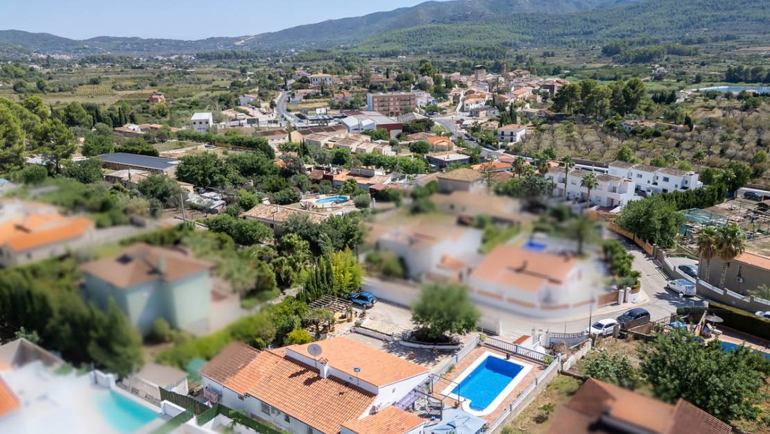 Venta - Chalet - Alcalalí - Alcalalí Centro