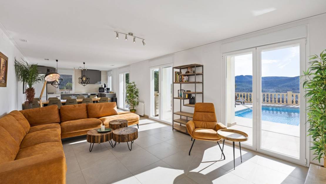 Venta - Chalet - Alcalalí - Alcalalí Centro