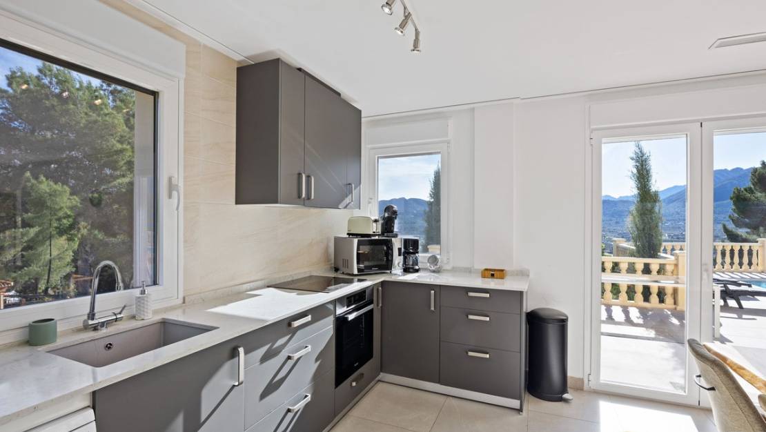 Venta - Chalet - Alcalalí - Alcalalí Centro