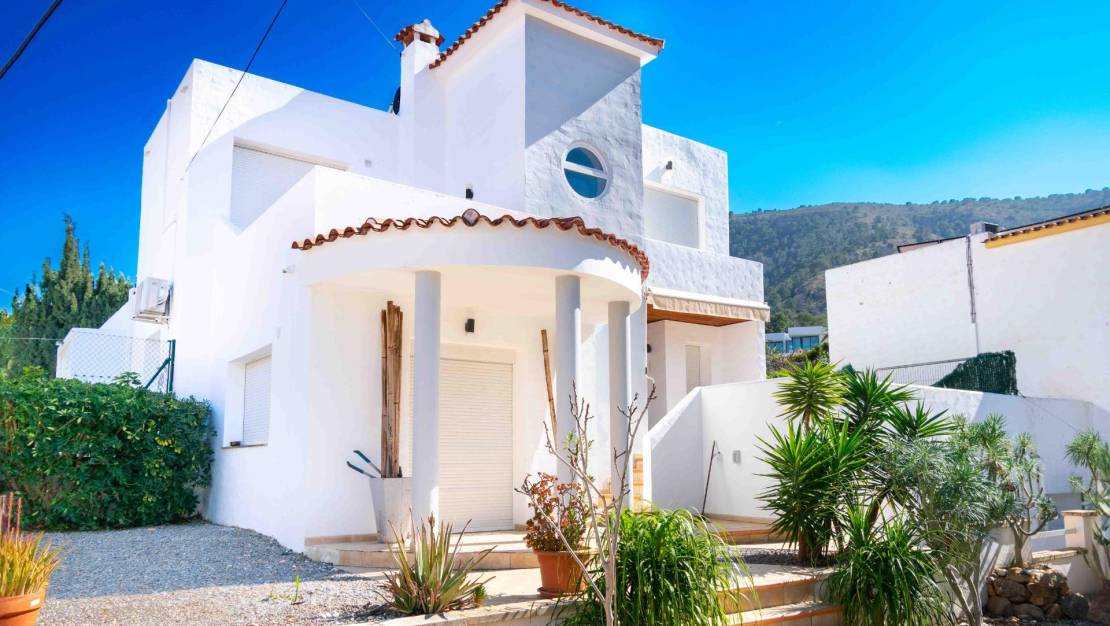 Venta - Chalet - Alfaz del Pi