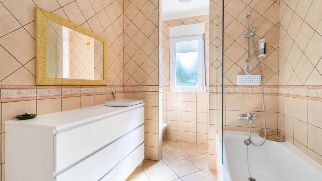 Venta - Chalet - Alfaz del Pi