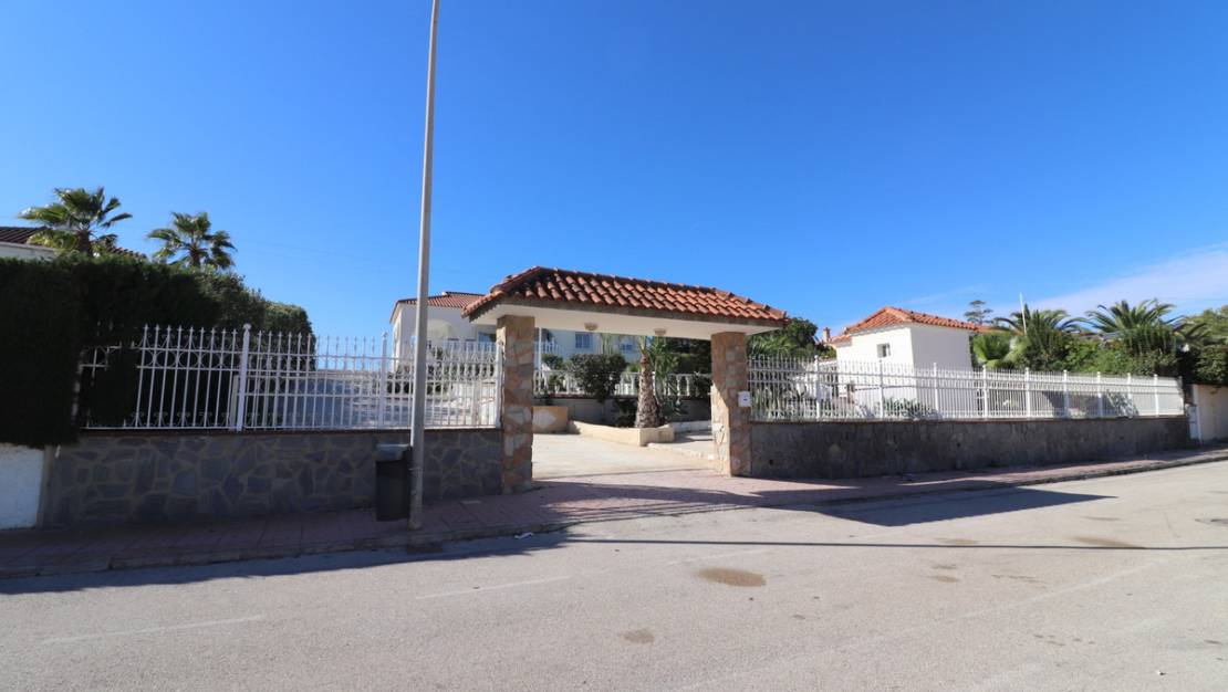 Venta - Chalet - Algorfa - Algorfa Centro