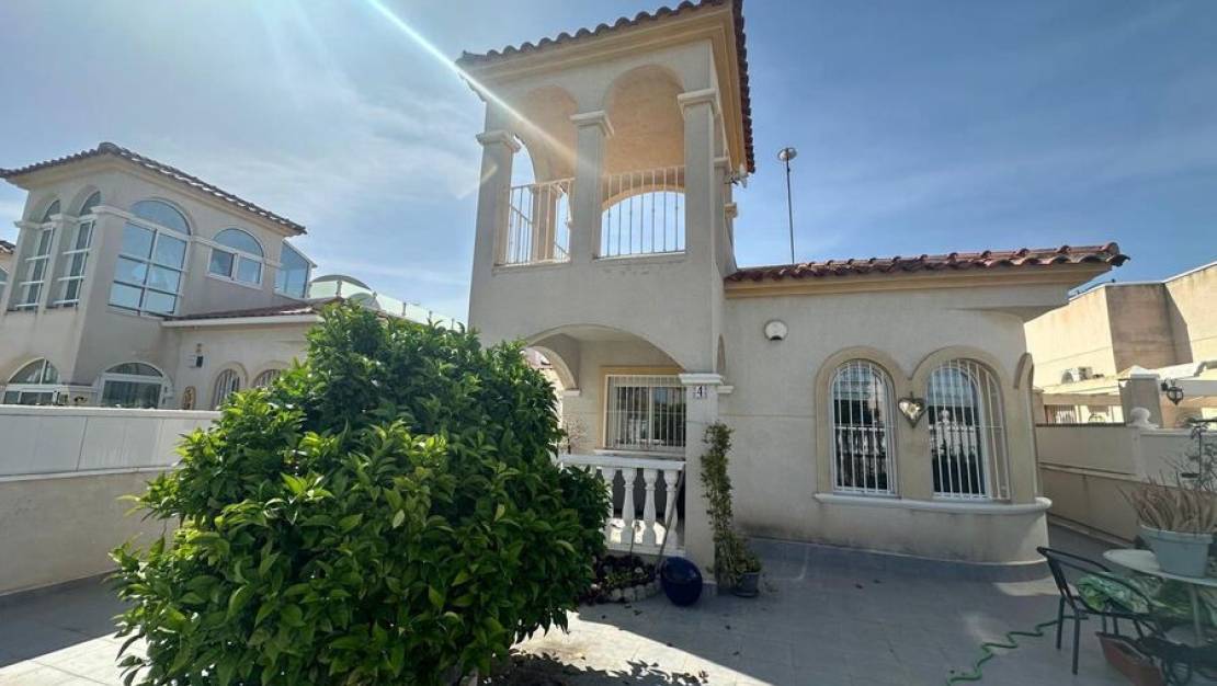 Venta - Chalet - Algorfa - Algorfa Centro