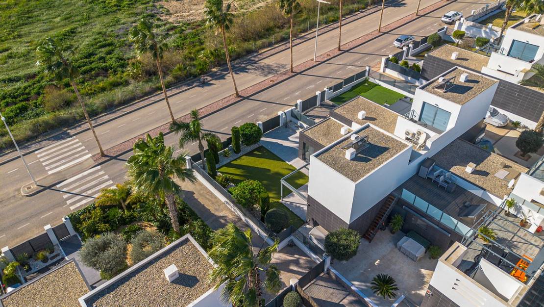 Venta - Chalet - Algorfa - La finca golf