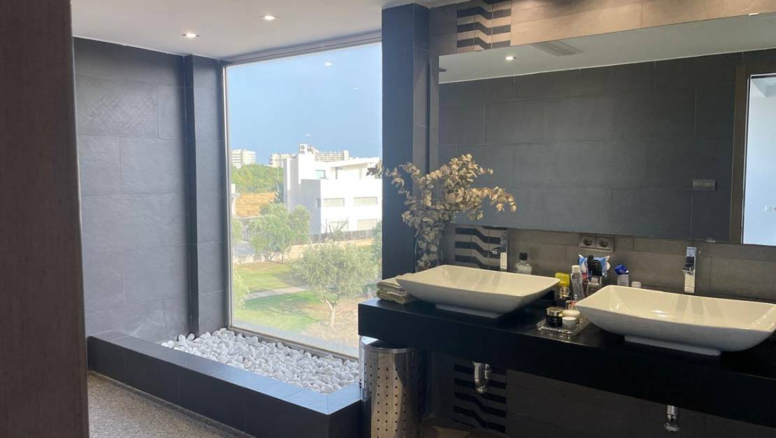 Venta - Chalet - Alicante - Alicante Centro