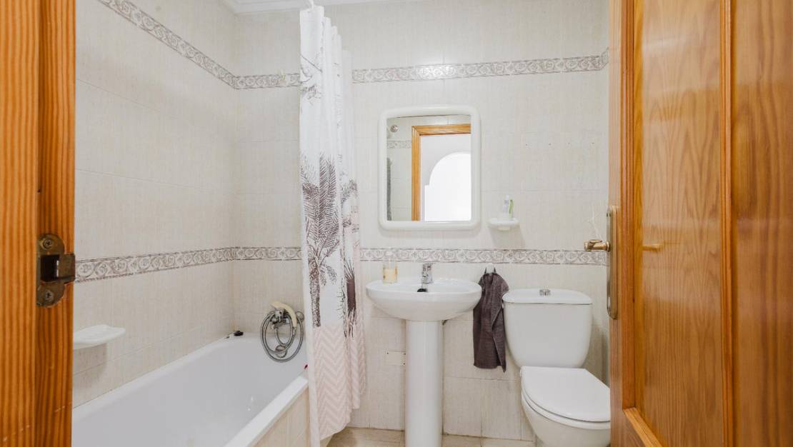 Venta - Chalet - Alicante City - Parque de las Naciones