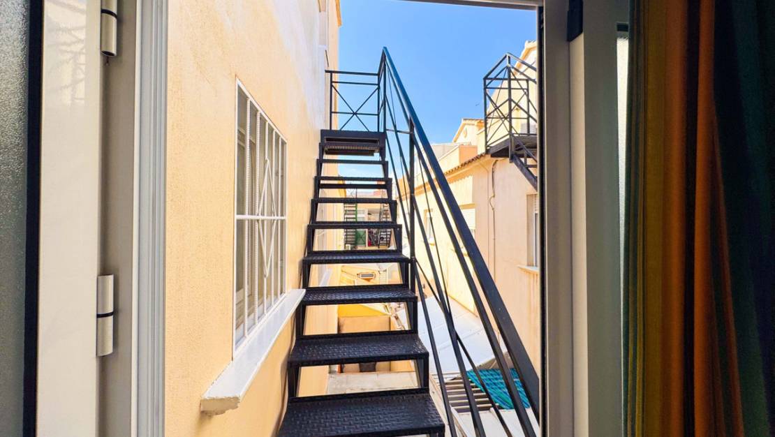 Venta - Chalet - Alicante City - Parque de las Naciones