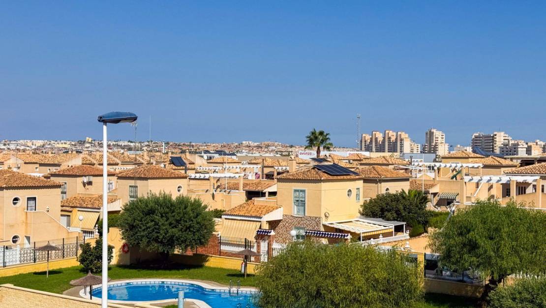 Venta - Chalet - Alicante City - Parque de las Naciones
