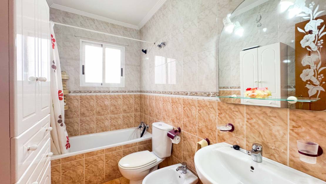 Venta - Chalet - Alicante City - Parque de las Naciones