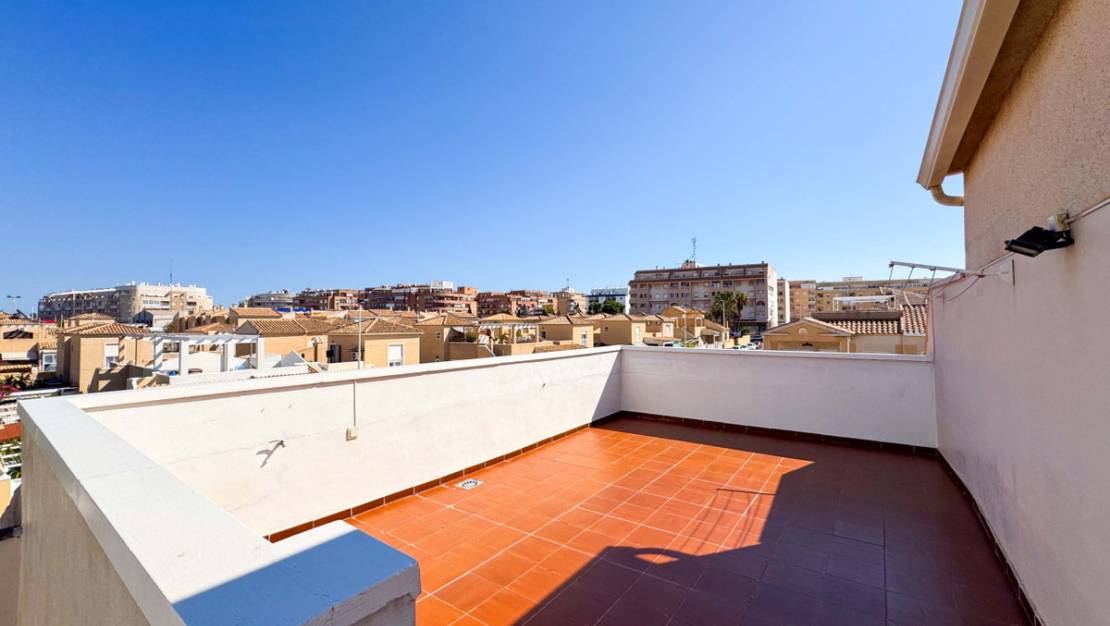 Venta - Chalet - Alicante City - Parque de las Naciones