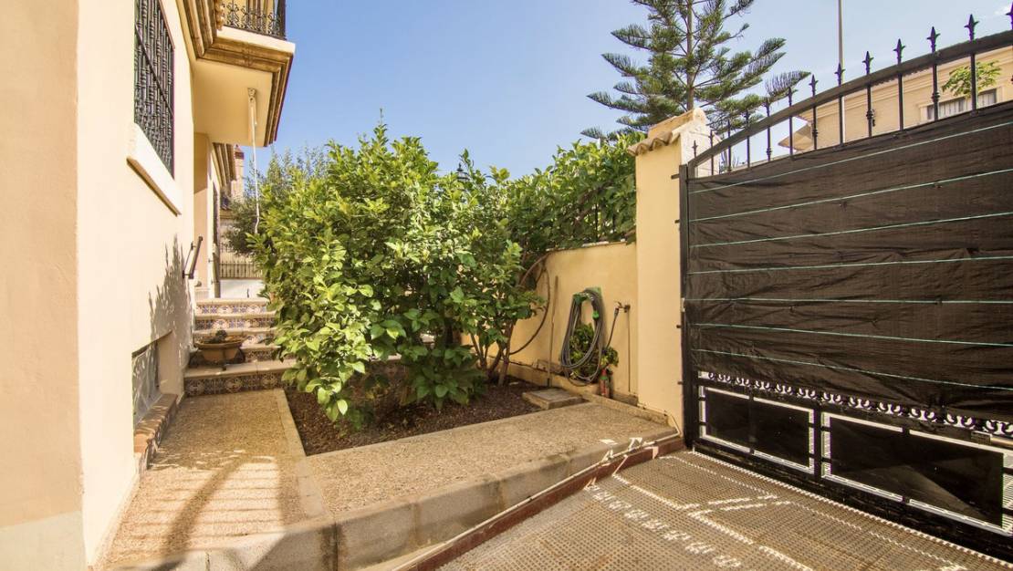 Venta - Chalet - Almoradí - Almoradi Centro