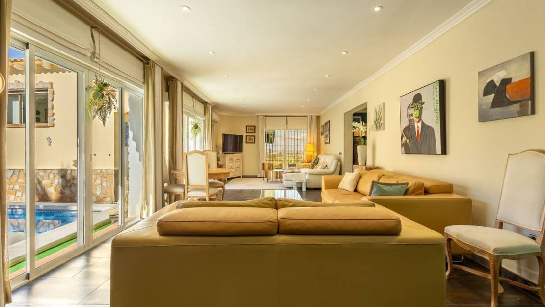 Venta - Chalet - Almoradí - Almoradi Centro