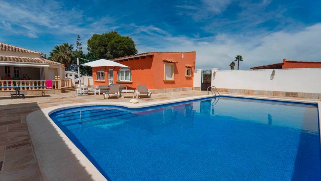 Venta - Chalet - Almoradí - Heredades