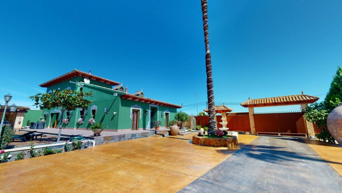 Venta - Chalet - Almoradí