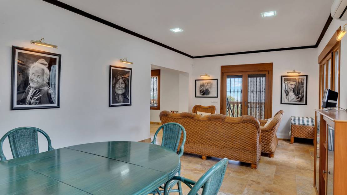 Venta - Chalet - Beniarbeig - Beniarbeig Centro