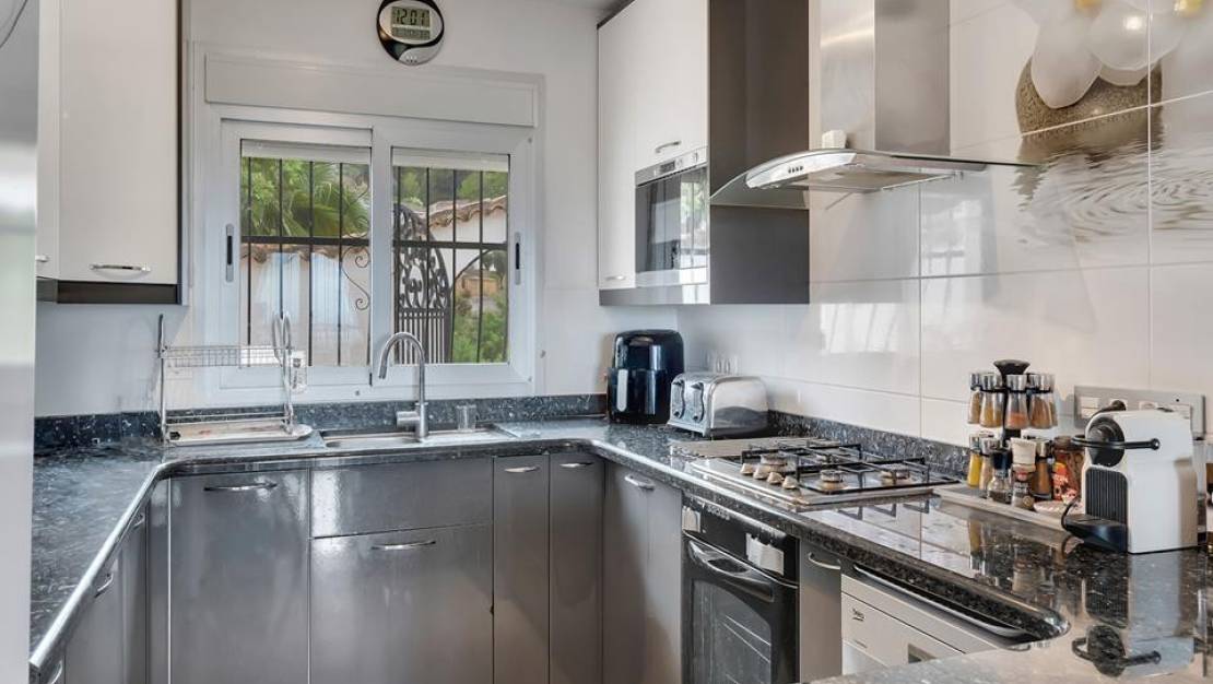 Venta - Chalet - Benidoleig