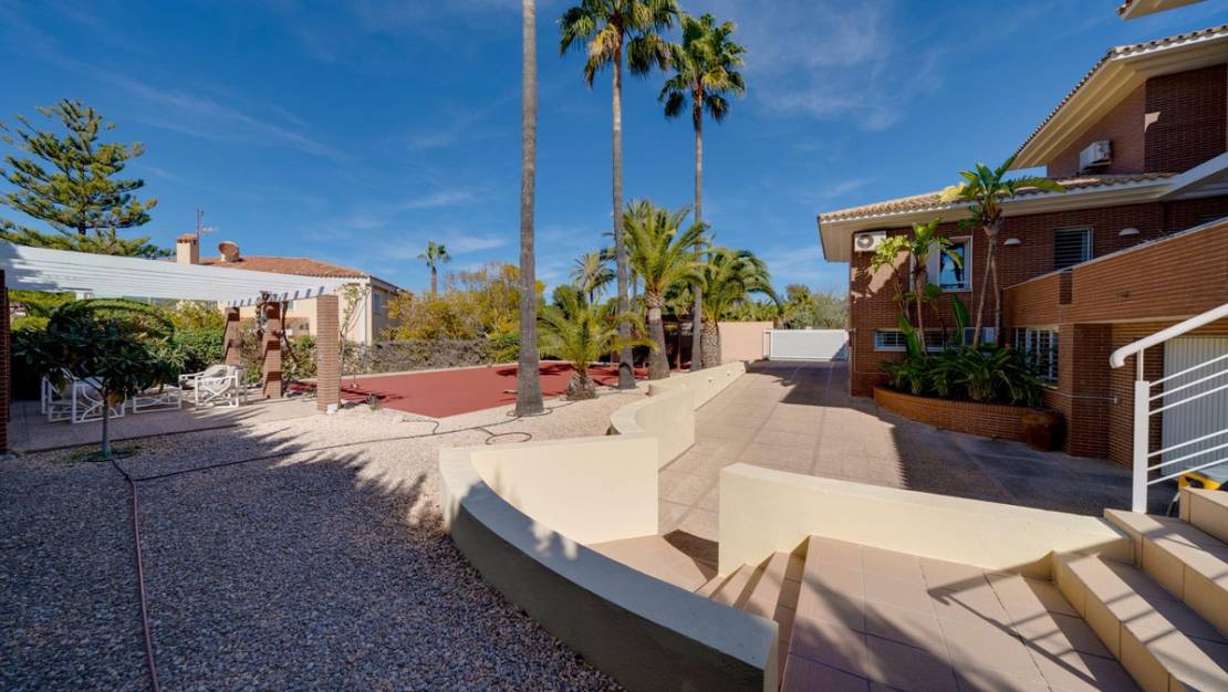 Venta - Chalet - Benidorm - Benidorm Centro