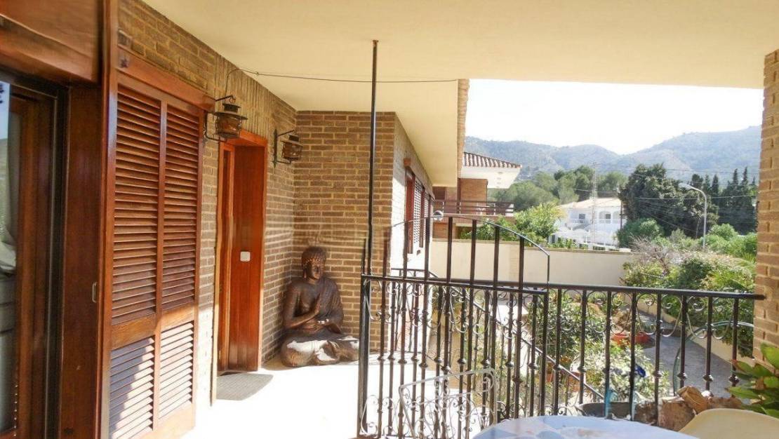 Venta - Chalet - Benidorm - Benidorm Centro