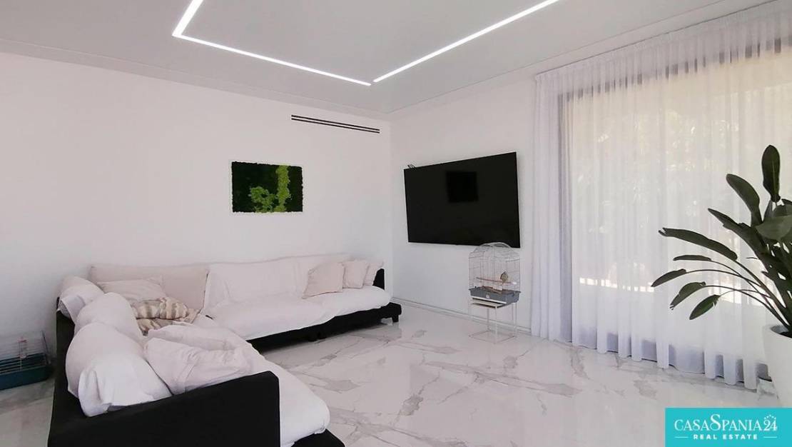 Venta - Chalet - Benidorm - Benidorm Centro