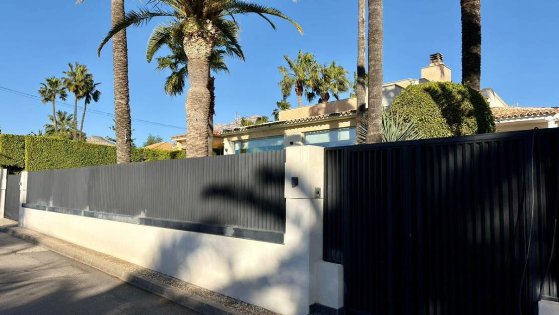 Venta - Chalet - Benidorm - Benidorm Centro