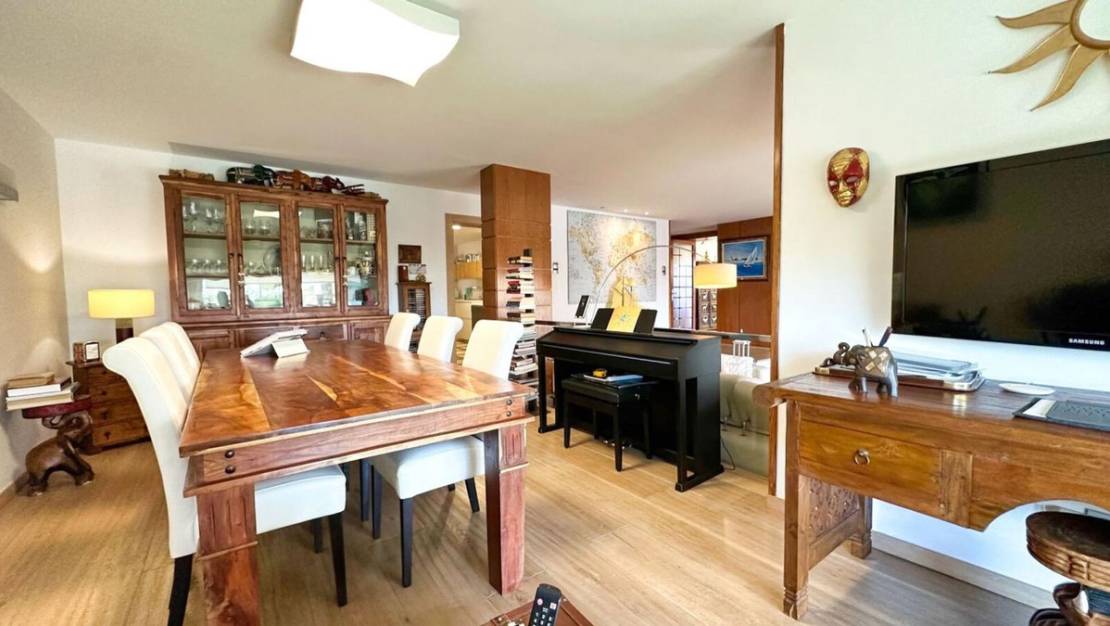 Venta - Chalet - Benidorm - Benidorm Centro