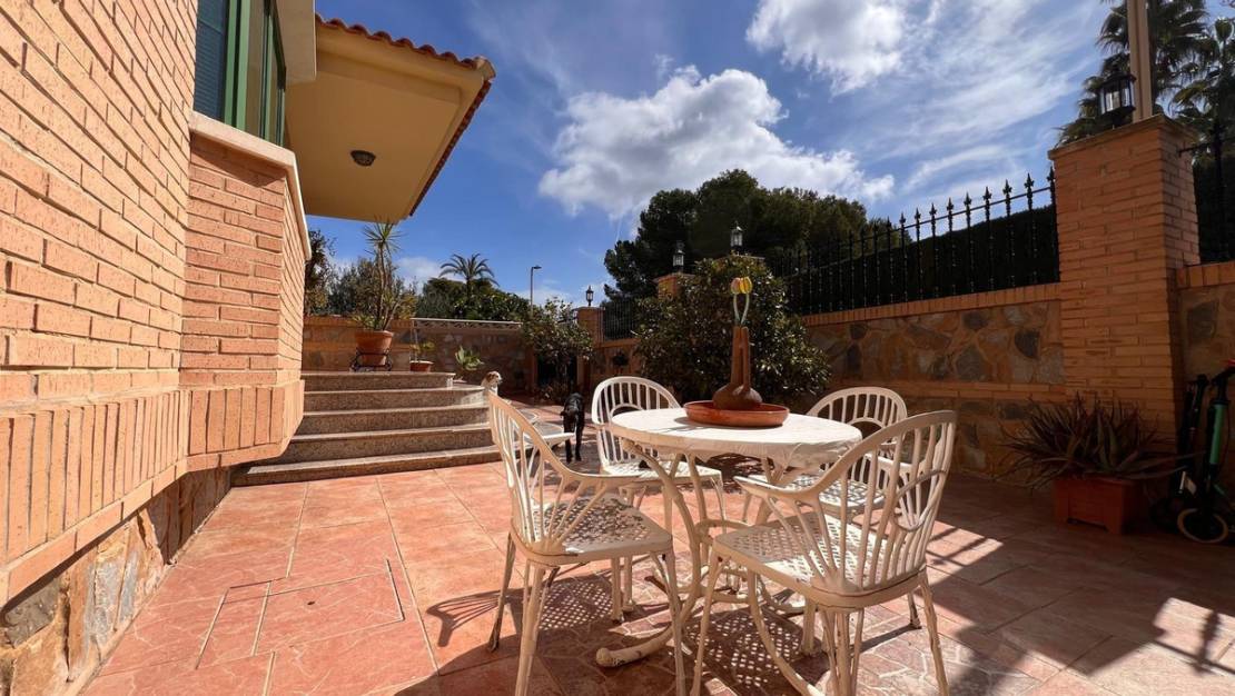 Venta - Chalet - Benidorm - Benidorm Centro